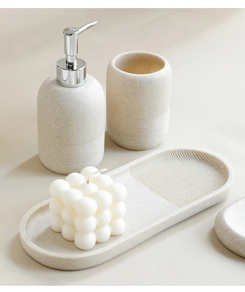 Selvora Bathroom Set