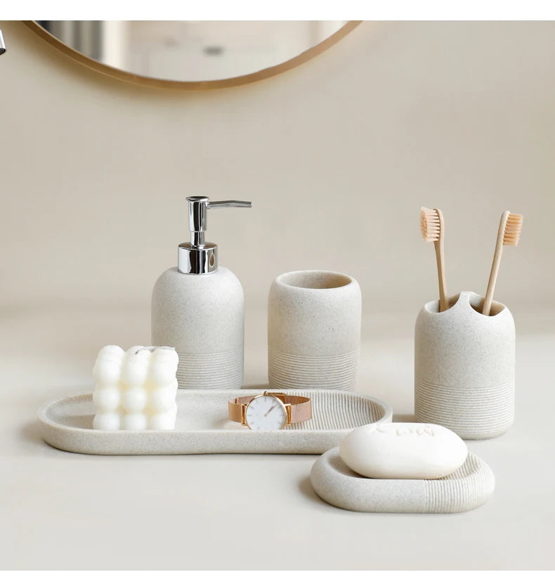 Selvora Bathroom Set