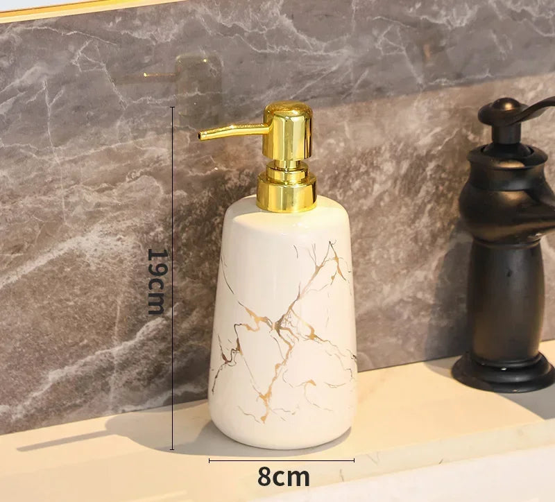 Avelis Bathroom Set