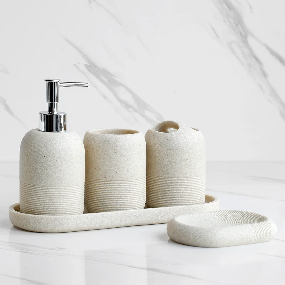 Selvora Bathroom Set